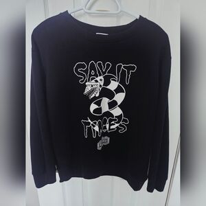 Beetlejuice Black and White Snake Say It 3 Times Women's Sweater Size Large